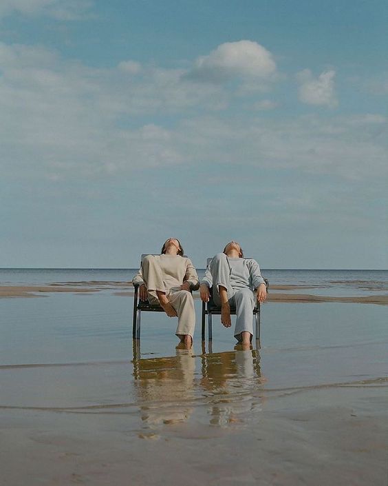 Фразы, которые разрушат впечатление о вас

«Можно мне, пожалуйста» - звучит как просьба о разрешении...